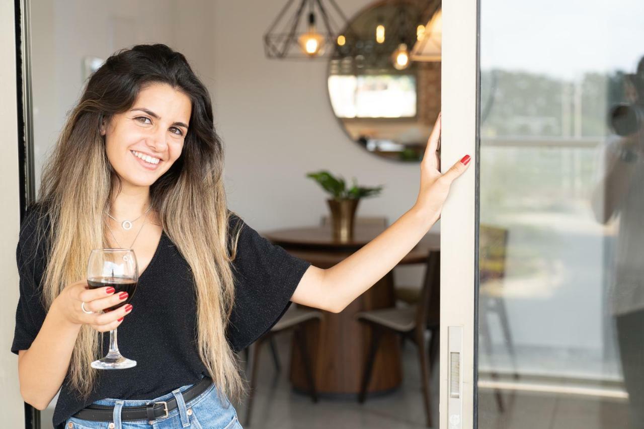 Maorissimo Boutique Apartment 아코 외부 사진